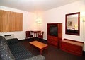 Econo Lodge image 5