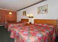Econo Lodge image 5