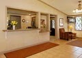 Econo Lodge image 5