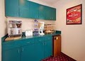 Econo Lodge image 6