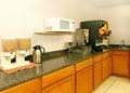 Econo Lodge image 7
