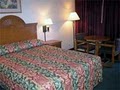 Econo Lodge image 7
