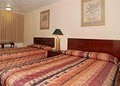 Econo Lodge image 8