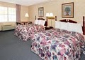 Econo Lodge image 9