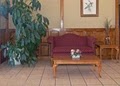 Econo Lodge image 9