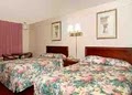 Econo Lodge image 9