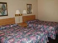 Econo Lodge image 10