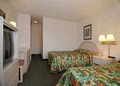 Econo Lodge image 1