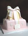 Edda's Cake Designs image 5