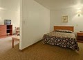 GuestHouse Inn & Suites Kellogg image 8