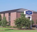 Hampton Inn Auburn image 6