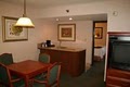 Hampton Inn Omaha-Westroads Mall image 6