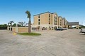 Hampton Inn & Suites Atlantic Beach Hotel image 8