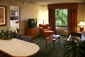 Hampton Inn & Suites image 9