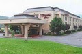 Hampton Inn Summersville image 8