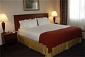 Holiday Inn Express Hote & Suites image 3