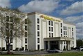 Holiday Inn Express Hotel Fayetteville - Univ Of Arkansas logo