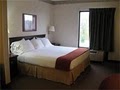 Holiday Inn Express Hotel & Suites Charleston-Southridge image 2