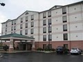 Holiday Inn Express Hotel & Suites Charleston-Southridge logo
