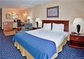 Holiday Inn Express Hotel & Suites Farmington image 3
