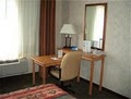 Holiday Inn Express Hotel & Suites Raton image 4
