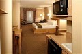 Holiday Inn Express Hotel & Suites image 7