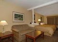 Holiday Inn Express Hotels & Suites image 7