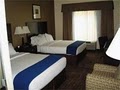 Holiday Inn Express & Suites Clovis Hotel image 4