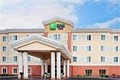 Holiday Inn Express & Suites image 2