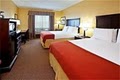 Holiday Inn Express image 3