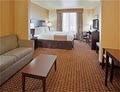 Holiday Inn Express image 3