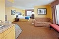 Holiday Inn Express image 5