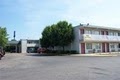 KNIGHTS INN TERRE HAUTE image 9