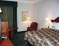 La Quinta Inn & Suites-Fiesta Texas image 1