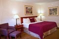 La Quinta Inn & Suites image 2