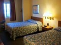 Luxury Inn And Suites Lincoln image 2