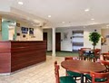 Microtel Inns & Suites Meridian MS image 7