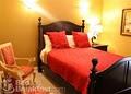 Natchez Manor Bed and Breakfast image 4