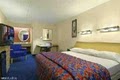 Red Roof Inn image 3
