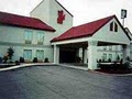 Red Roof Inn image 5