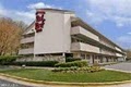Red Roof Inn image 7