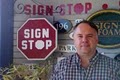 Sign Stop image 9
