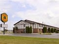 Super 8 Motel image 5