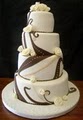 Sweet Touch Specialty Cakes By Hilda logo