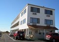 Travelers Oceanside Inn image 9