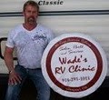 Wade's RV Clinic logo