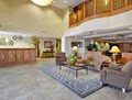 Wingate by Wyndham image 7