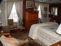 1830 Hallauer House Bed and Breakfast image 3