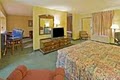 AMERICAS BEST VALUE INN image 10