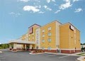 Comfort Suites image 3